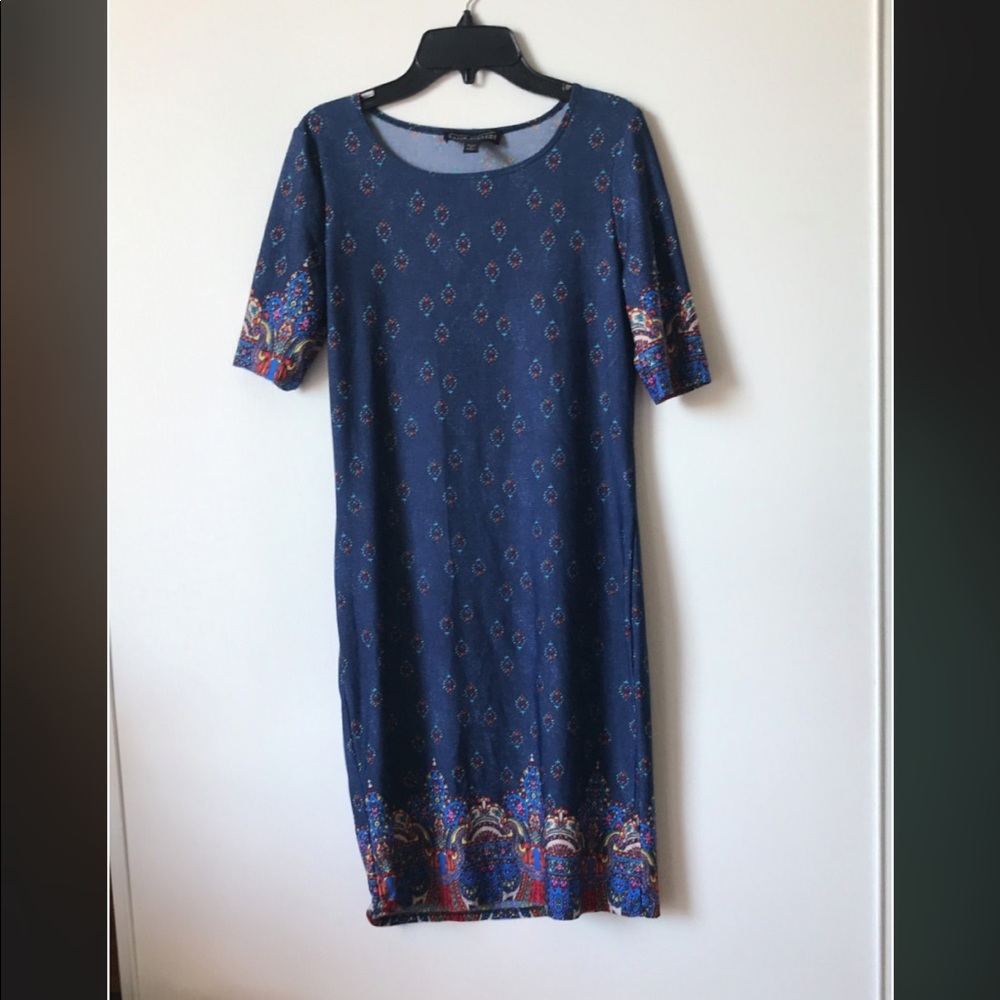 Karin Steven. 1/4 sleeve. Petite Dress